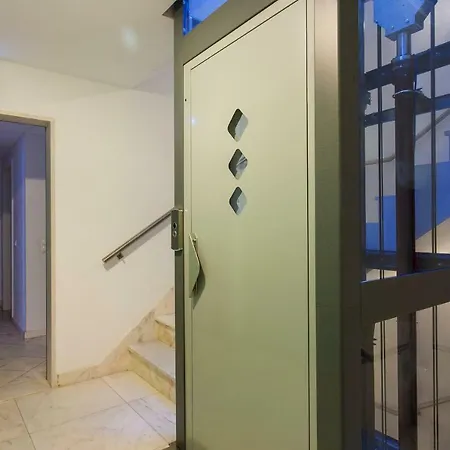 Chiado Patio * Лісабон