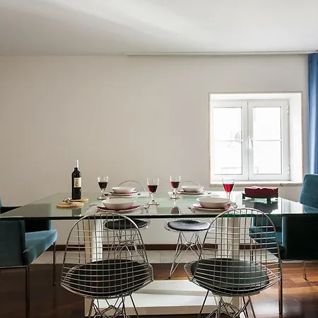 Chiado Patio 아파트 리스본