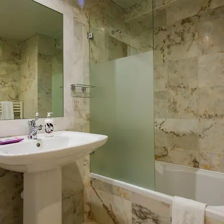 Chiado Patio Lissabon